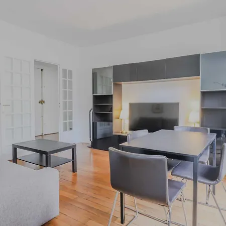 Apartment Charming Cosy- 1br 4p -tour Eiffel *
